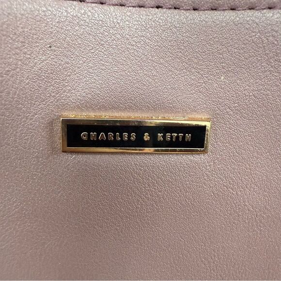 Charles & Keith Designer Handbag - Pre-Loved & Stylish - Picture 4 of 9